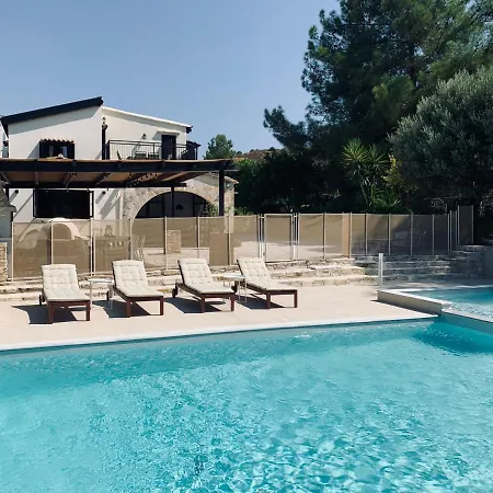 The Goathouse Villa *