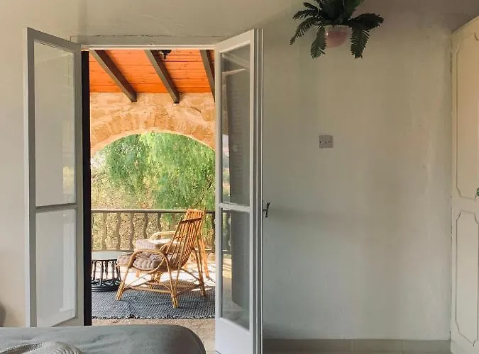 The Goathouse ラルナカ