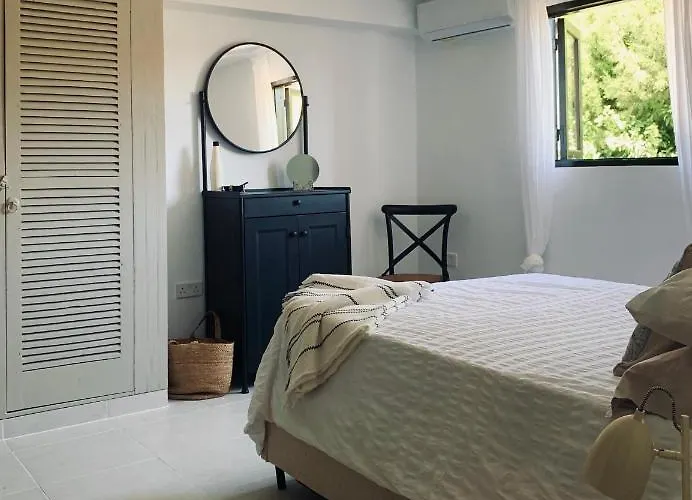 别墅 The Goathouse